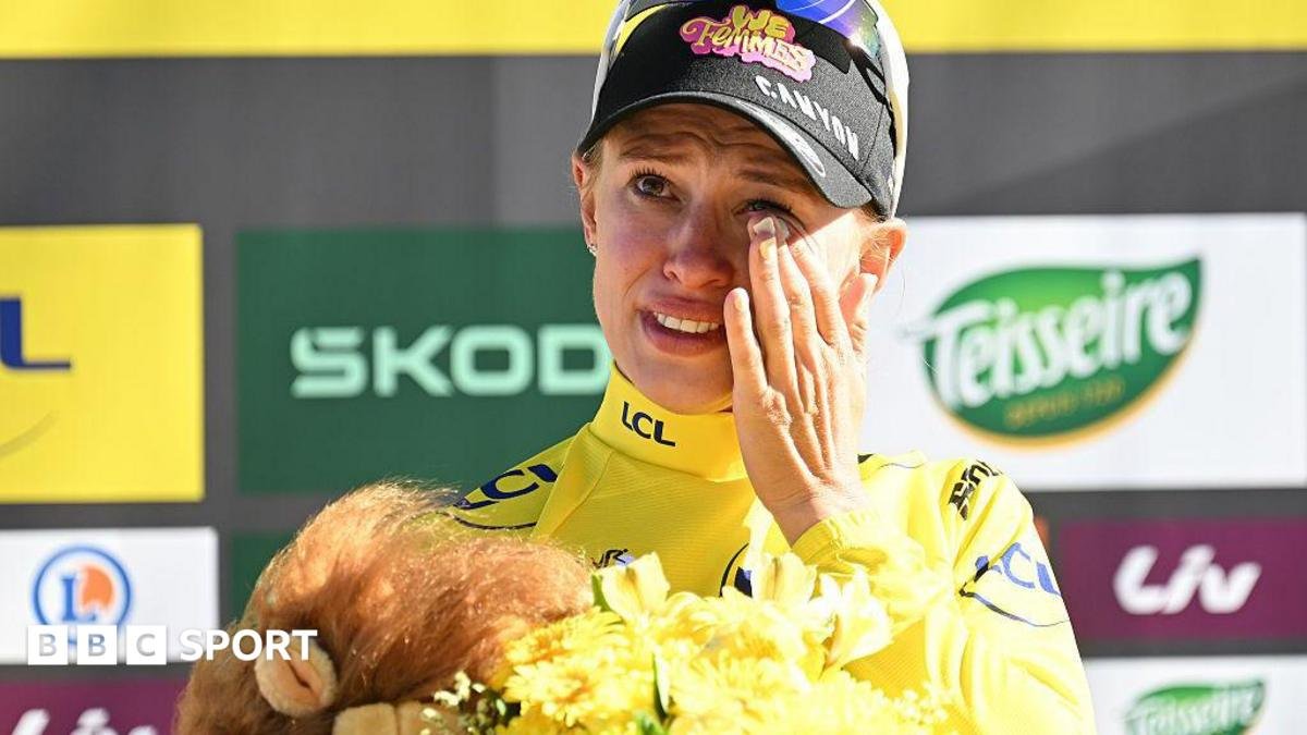 Tour de France Femmes: Katarzyna Niewiadoma-Phinney wins on Mont Ventoux to take overall lead