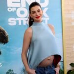 Anne Hathaway pokes fun at ‘fake baby bump’ theories