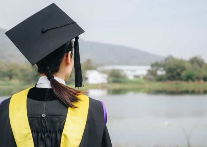 How recent grads, college students should think about AI and jobs