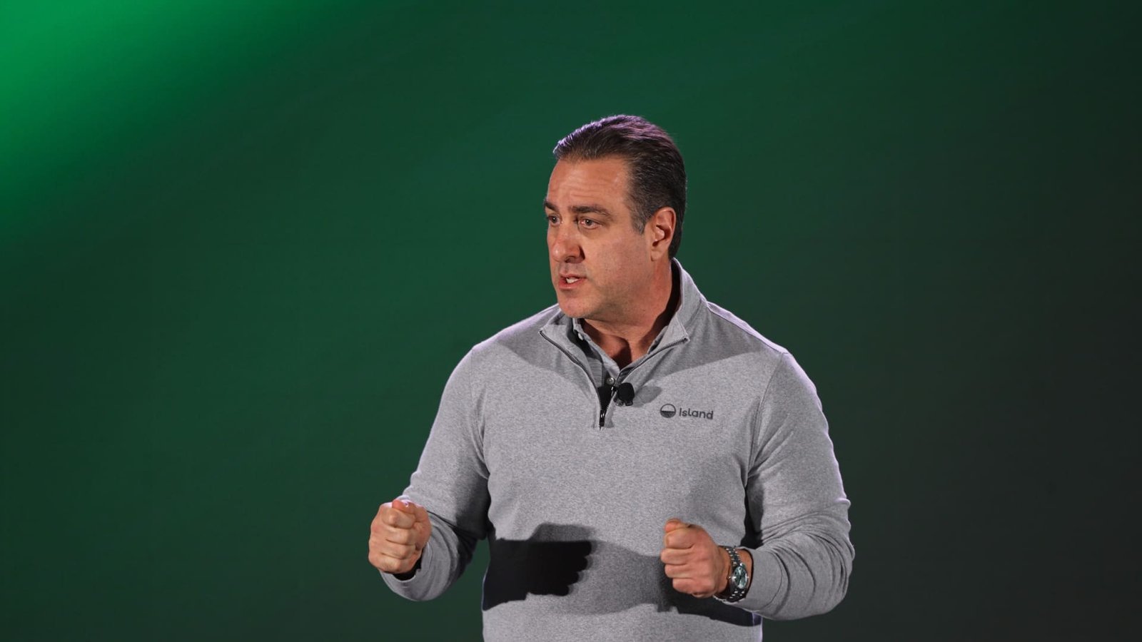 Island raises $400 million in latest round at $6.4 billion valuation