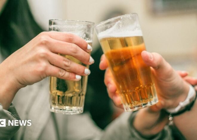 Pubs in England and Wales to allow digital ID apps to prove age