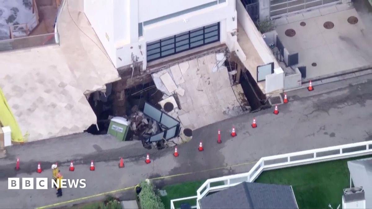 Sinkhole appears outside Malibu home thought to belong to Nicolas Cage