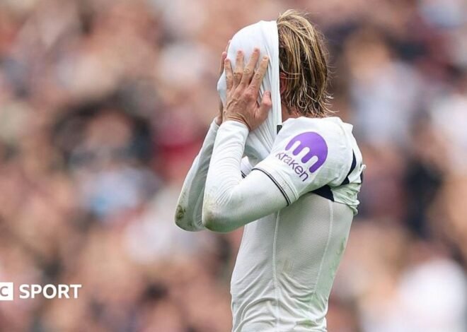 Tottenham 2-3 Aston Villa: No sign of recovery from struggling Spurs