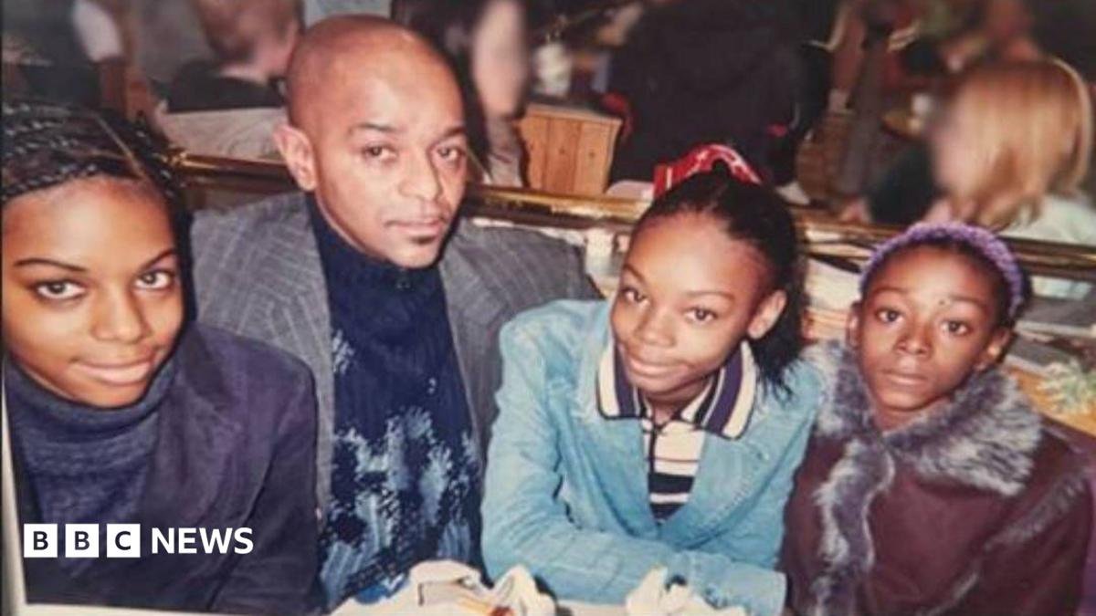 No criminality in death of three sisters who died in sea off Brighton