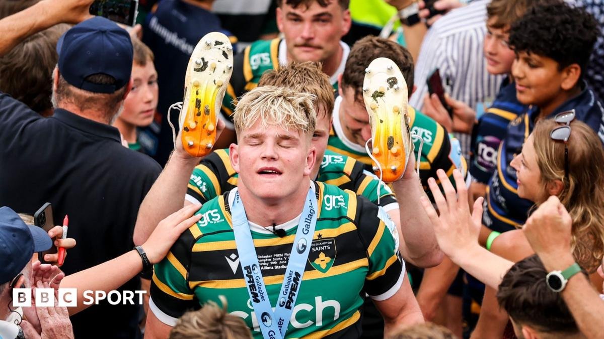 Henry Pollock: Northampton fans on contract stand-off
