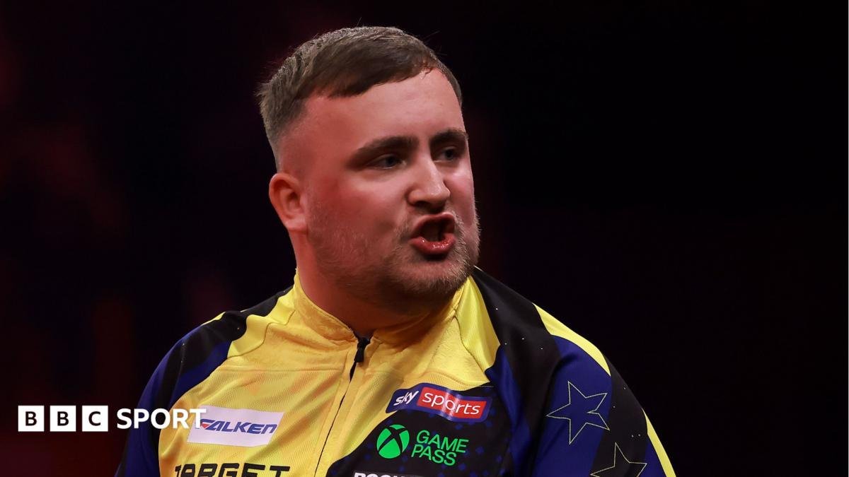 Luke Littler: Defending champion stunned by Luke Waterhouse at World Grand Prix
