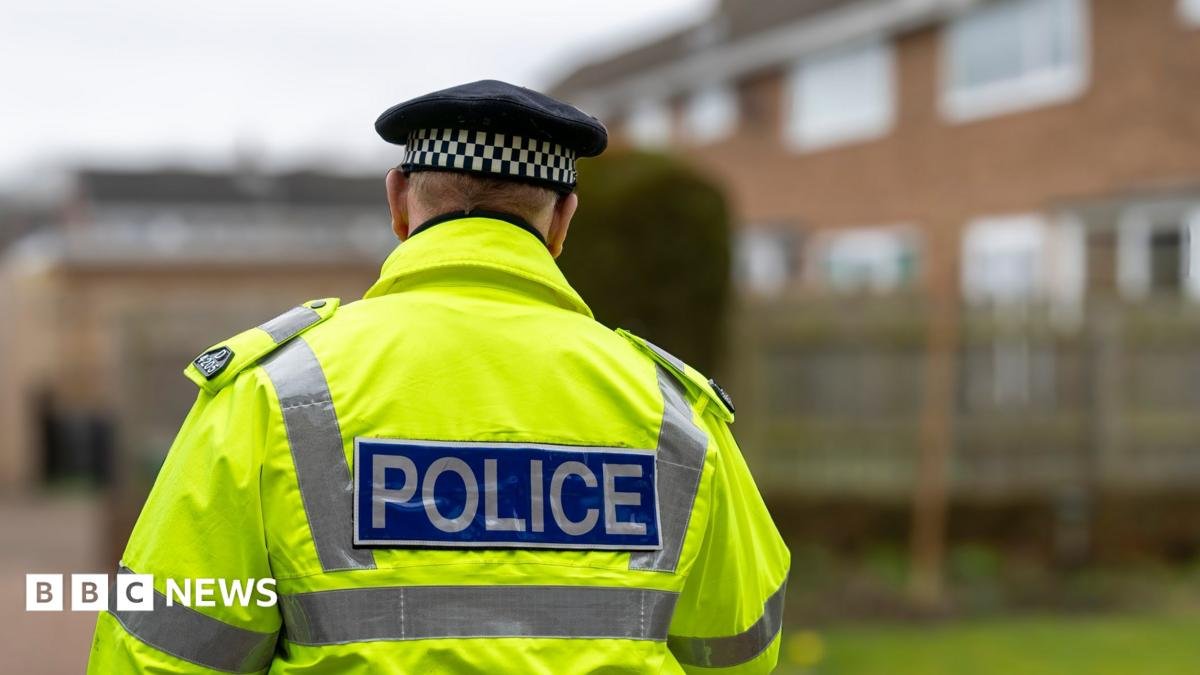 Parents could face prison for child’s crimes under justice reforms, minister says