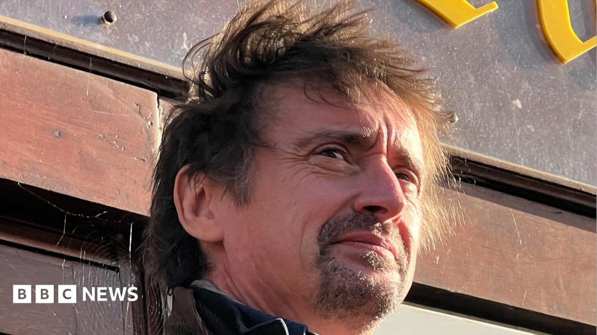 Richard Hammond thanks 999 crews on Elvington crash anniversary