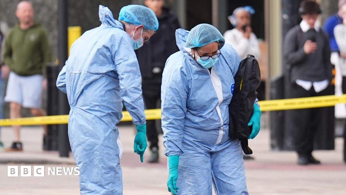 Eight people arrested over Bromley KFC multiple stabbing