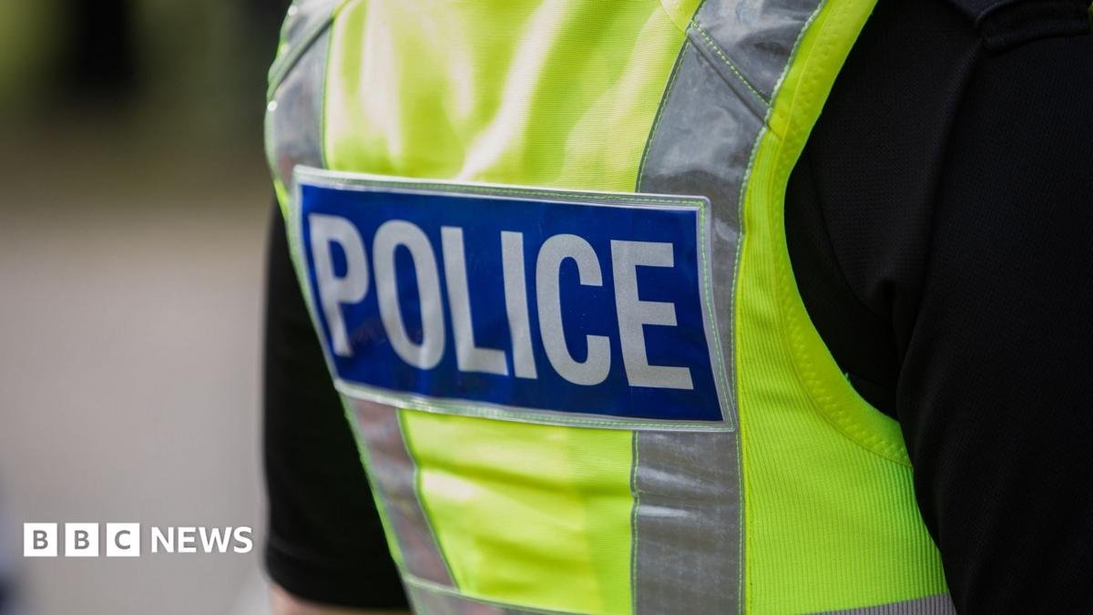 Two dead after car hits group of pedestrians in Doncaster
