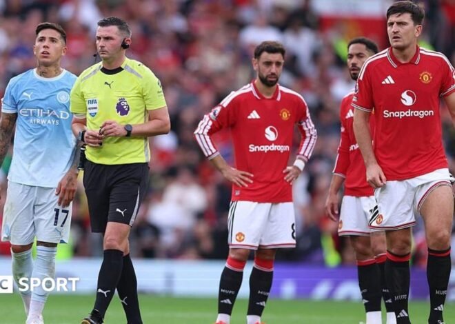 VAR controversy: Pressure for quick decisions obvious in rushed derby review