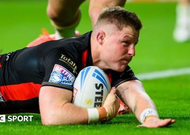 Super League play-off semi-final: Leeds Rhinos 12-14 Warrington Wolves – Wolves reach Grand Final