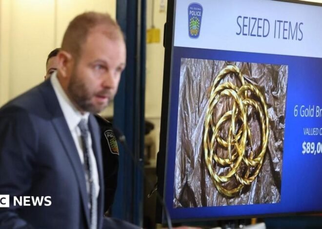 Canada prosecutors drop charges against two in Toronto gold heist