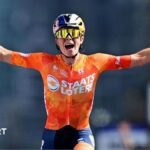 Demi Vollering takes women’s road race title in Montreal