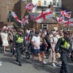 Rival protests in Portsmouth as face masks banned