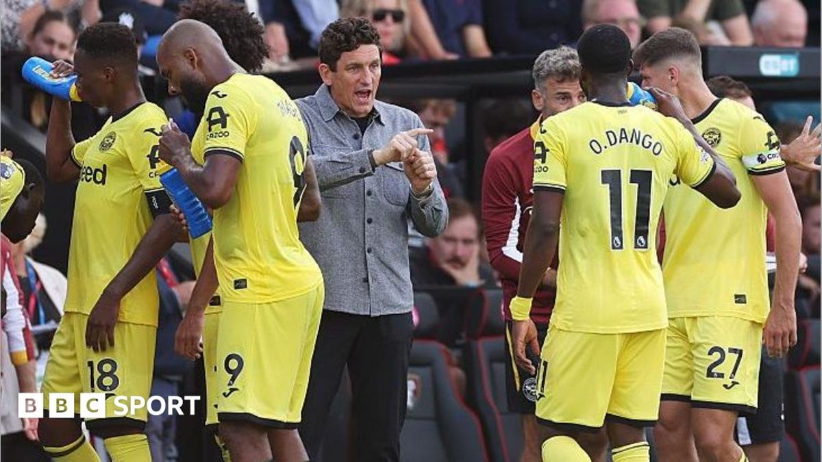 How will Premier League and Championship clubs train during three-week international break?