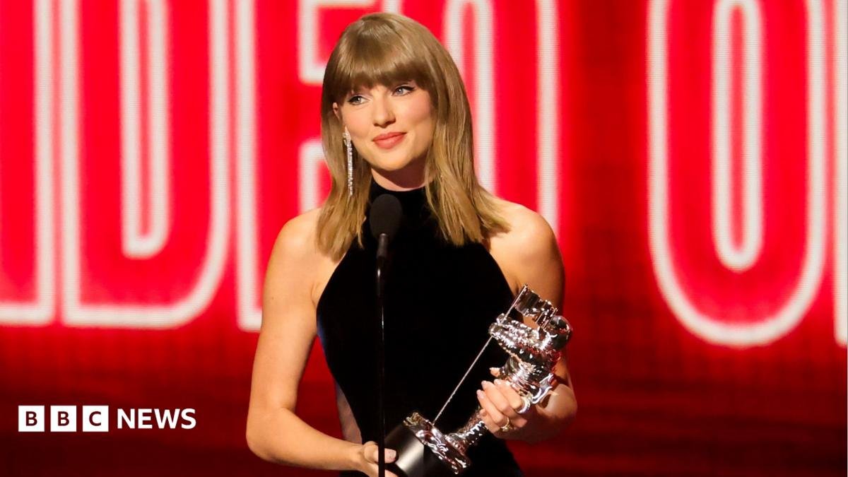 MTV VMAs: Taylor Swift dominates but do music videos matter?