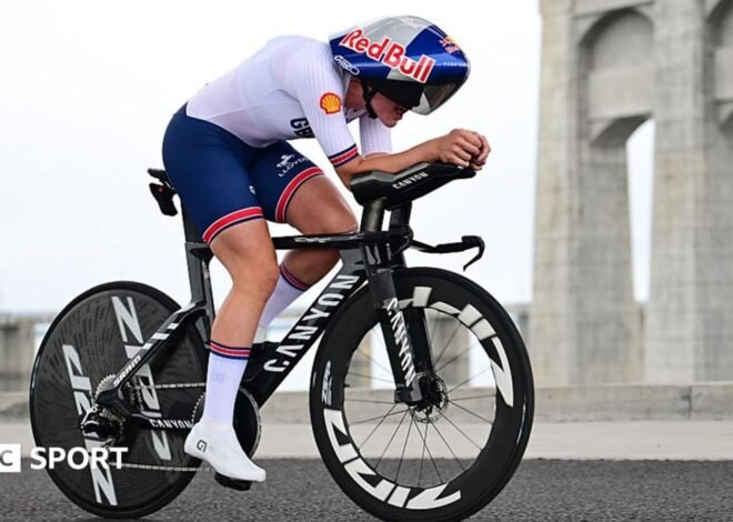 Cycling World Road Championships: GB’s Zoe Backstedt wins women’s time trial silver