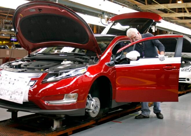 GM says hybrid vehicles are coming: ‘We’re not tone deaf’