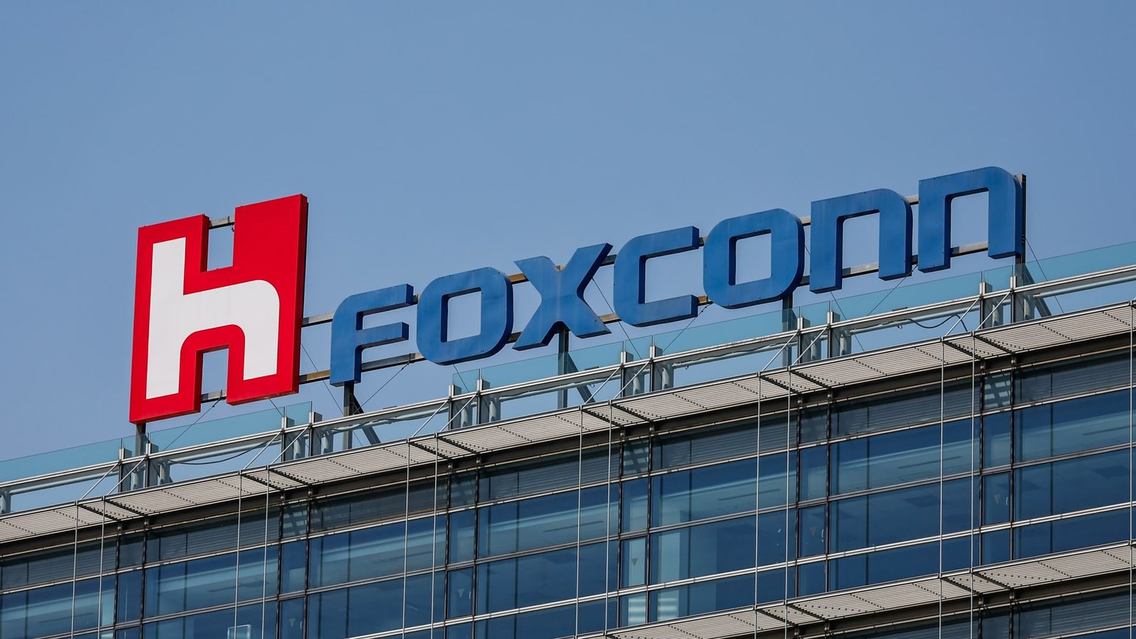 Foxconn hopes to own 50% of the global AI server market within a couple years