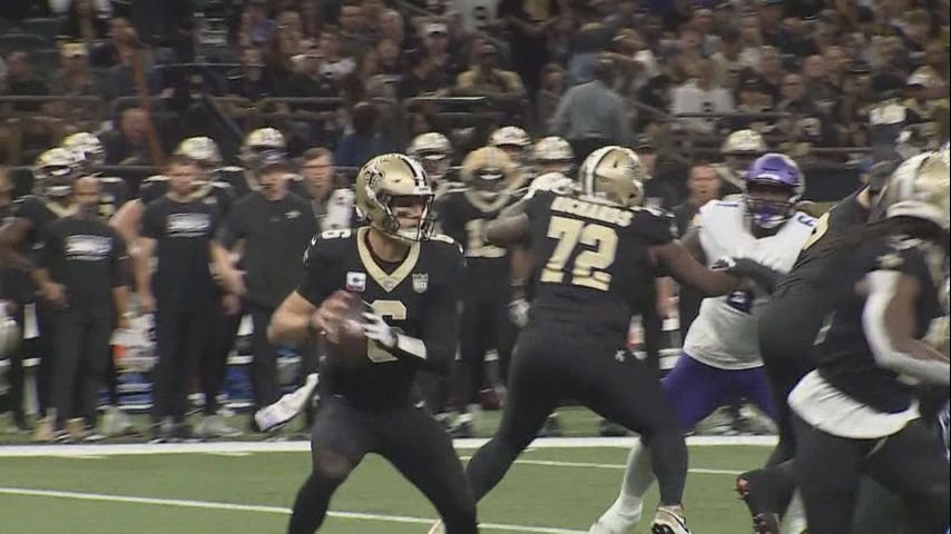 Saints survive Giants comeback, escape New York to end losing streak