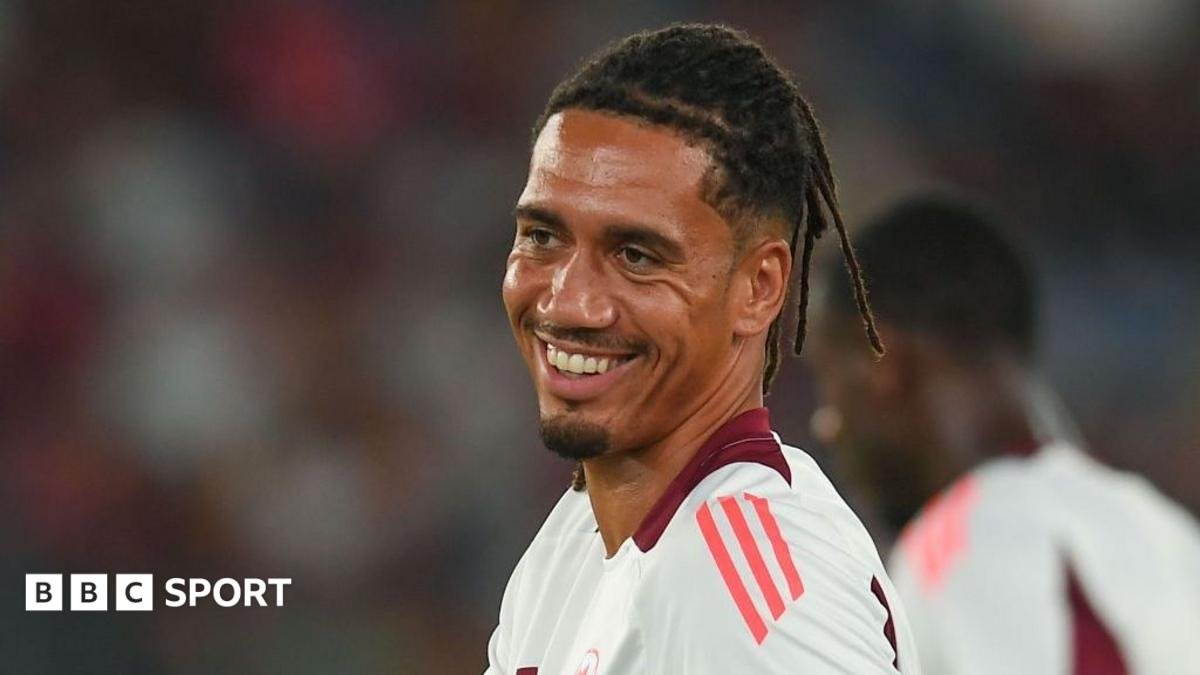 Chris Smalling: Porto sign former Man Utd and England centre-back