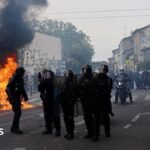 France to close up to 500 schools on Monday over student protests