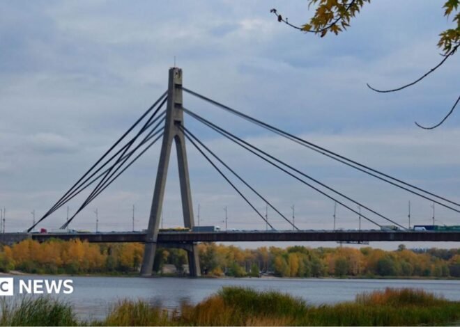Russia strikes second major bridge in Kyiv, mayor says
