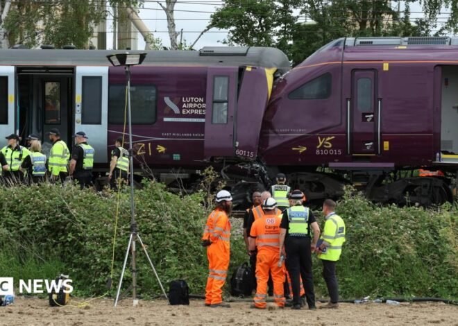 Train speeded up past red signal before fatal Bedford rail crash